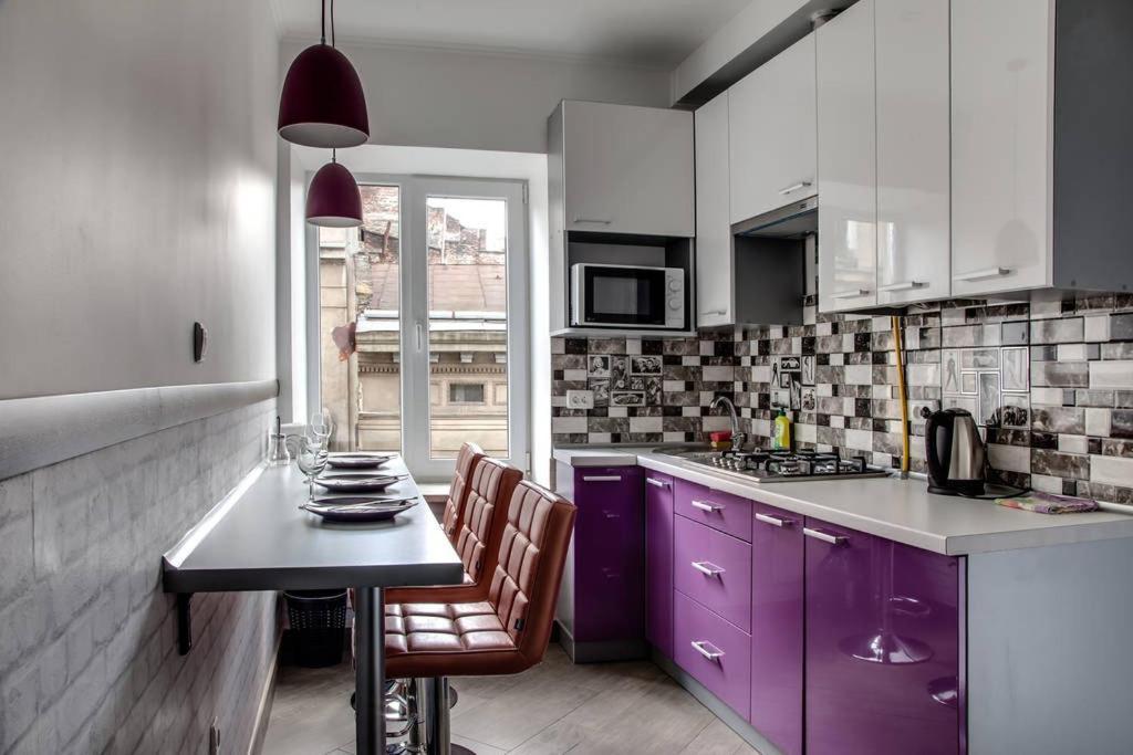 Romantic Apartments - Центр Львова , З Видом На Місто Exterior photo