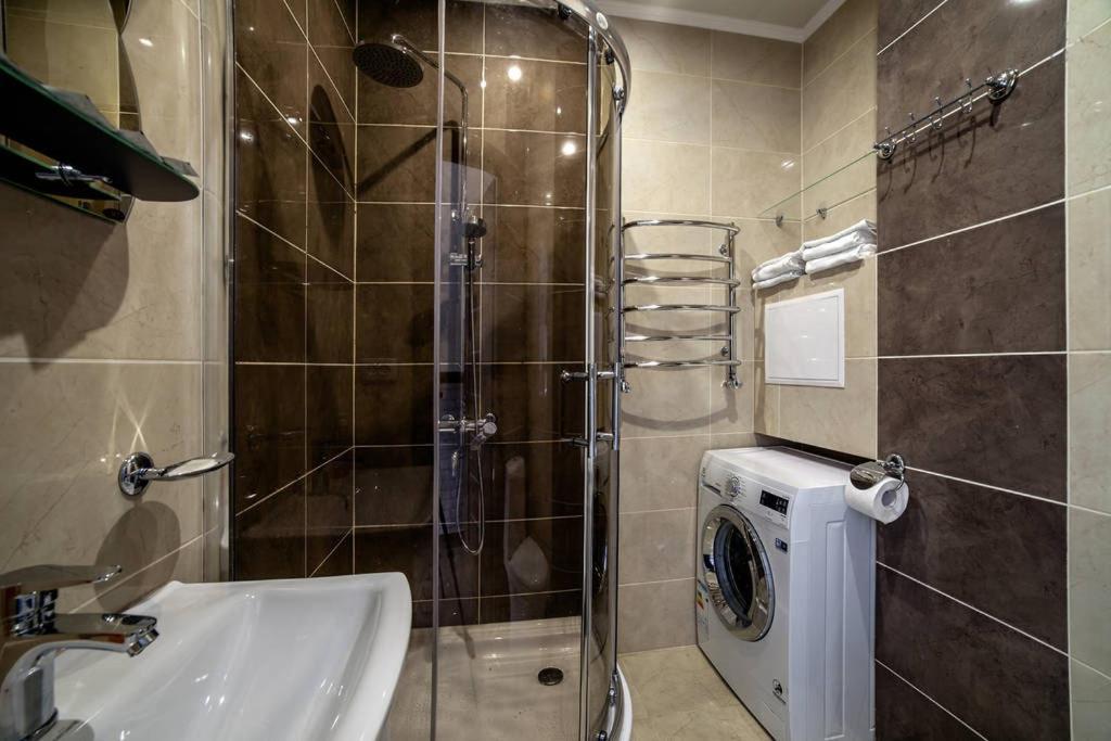 Romantic Apartments - Центр Львова , З Видом На Місто Exterior photo